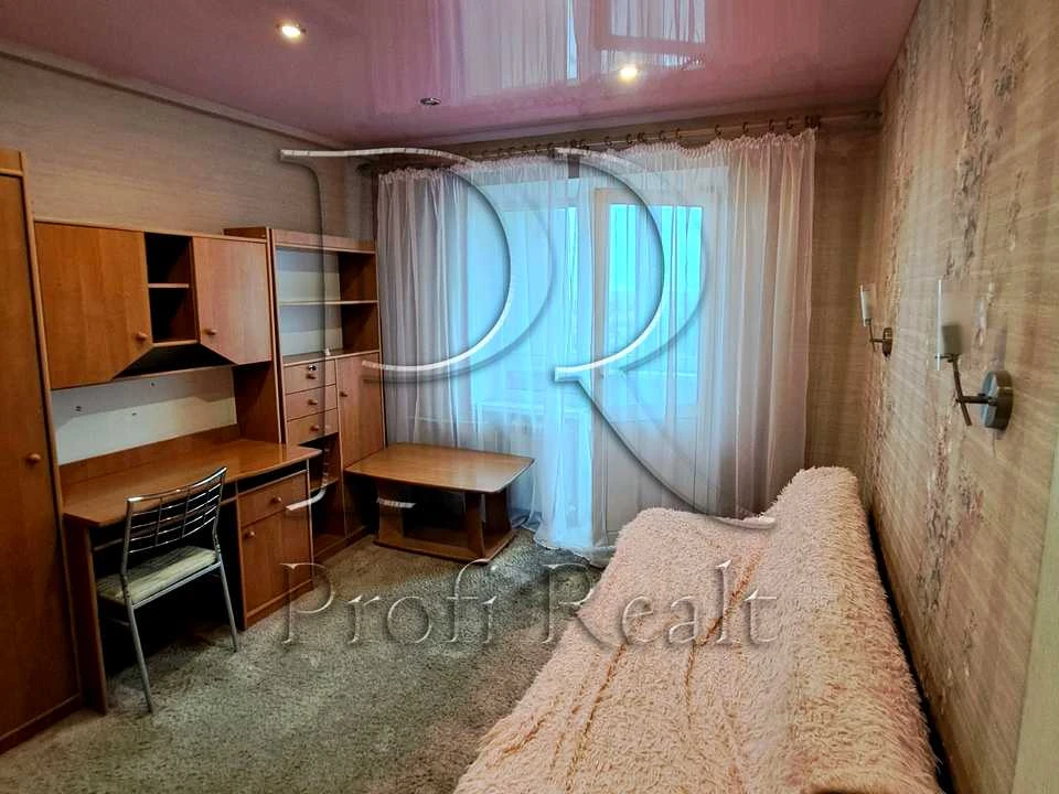 Apartment. Forest Avenue, Kyiv