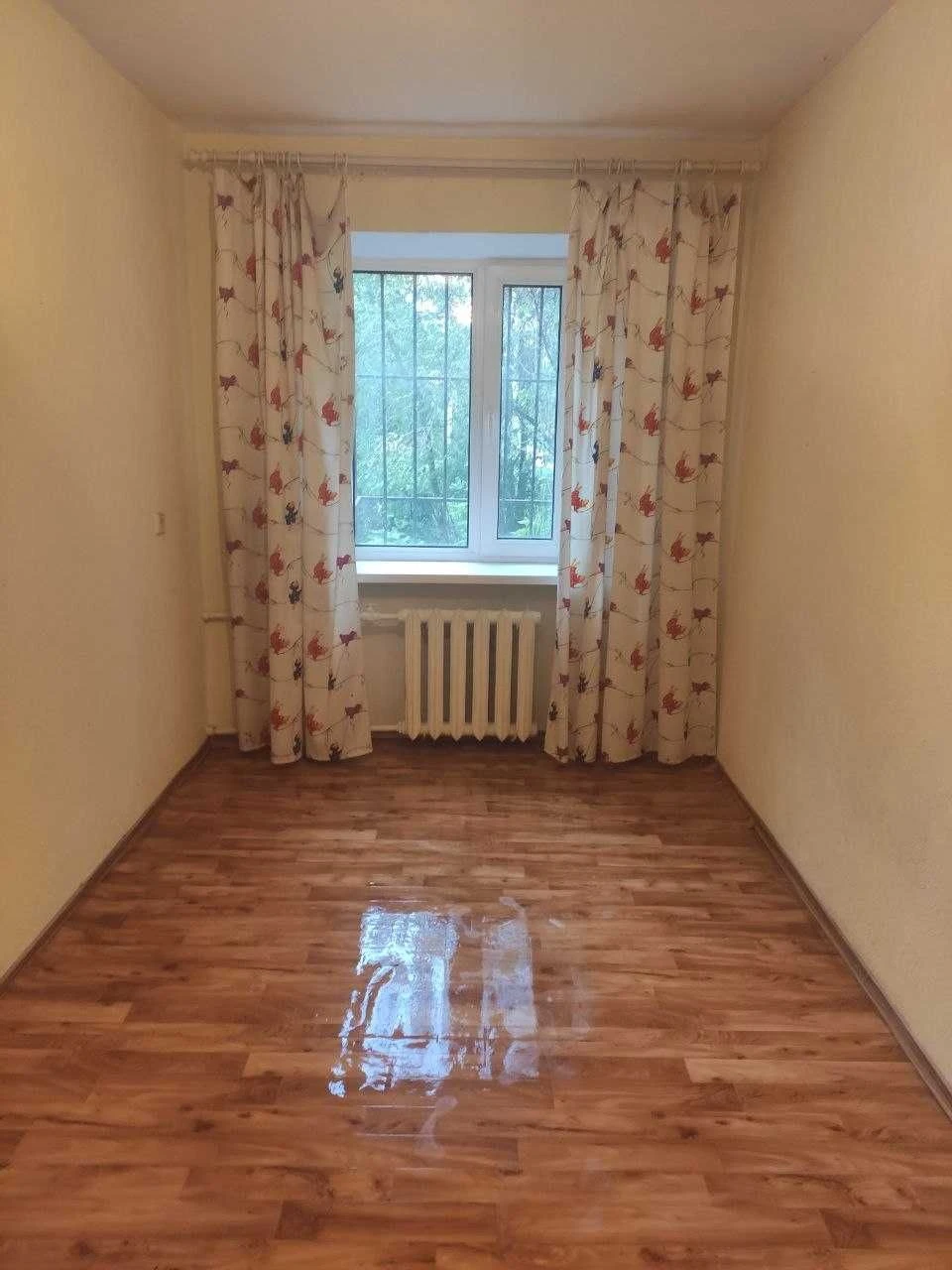 Продається 3-кімнатна квартира в Придніпровську