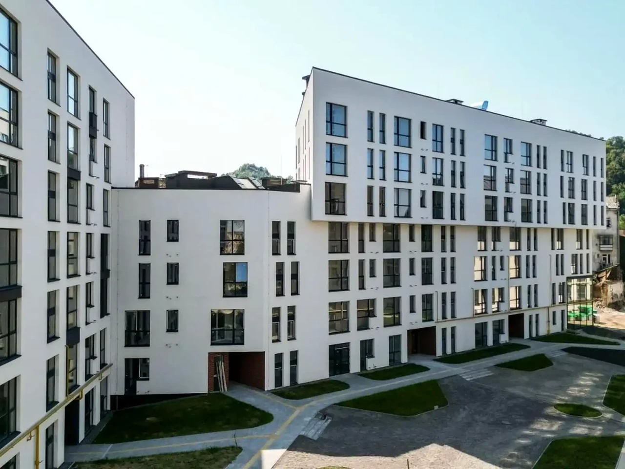 Продаж квартири 2-кімн. 83.5 м² 4/7 пов.