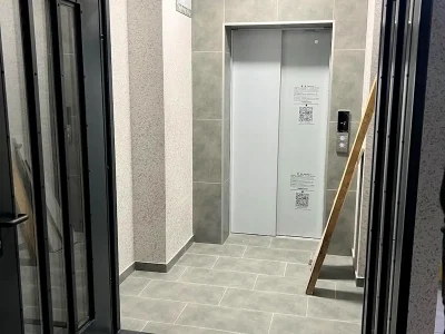 Продаж квартири 2-кімн. 83.5 м² 4/7 пов.