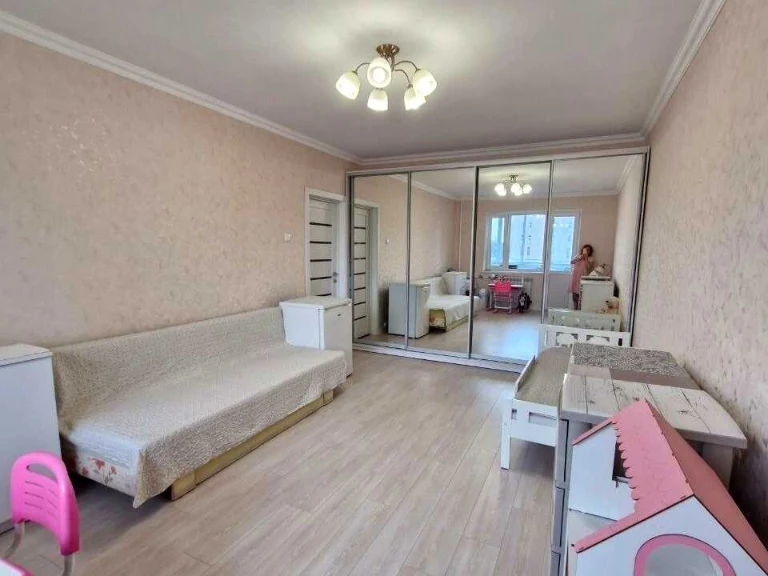 Apartment. Smlianska St., Kyiv