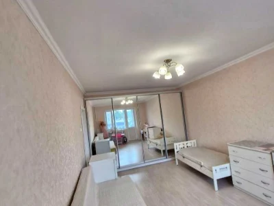 Apartment. Smlianska St., Kyiv