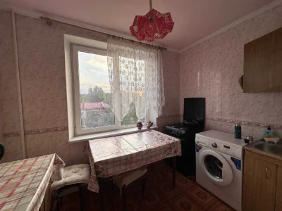 For Sale: 3-Room Apartment in Pavlov Pole