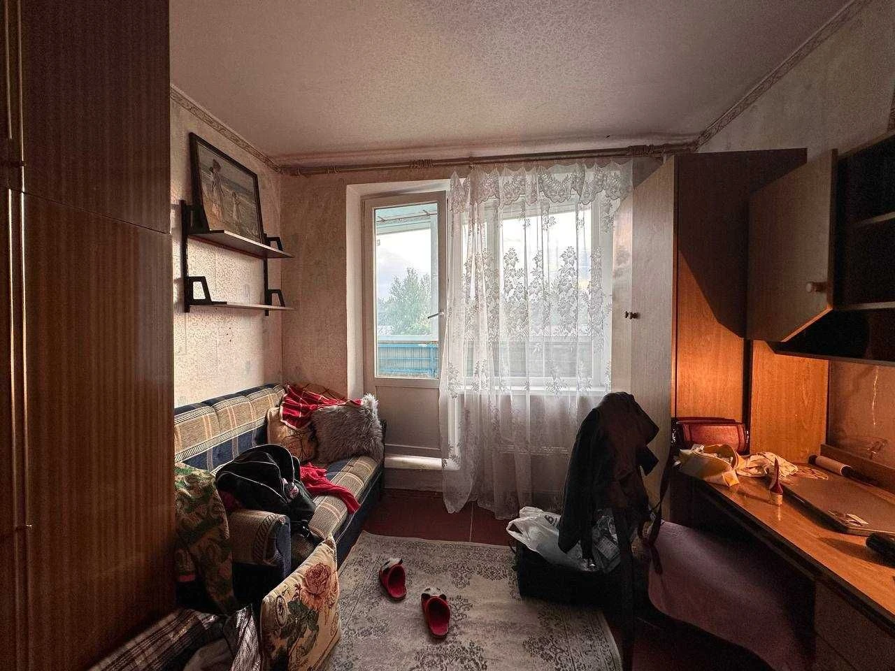 For Sale: 3-Room Apartment in Pavlov Pole