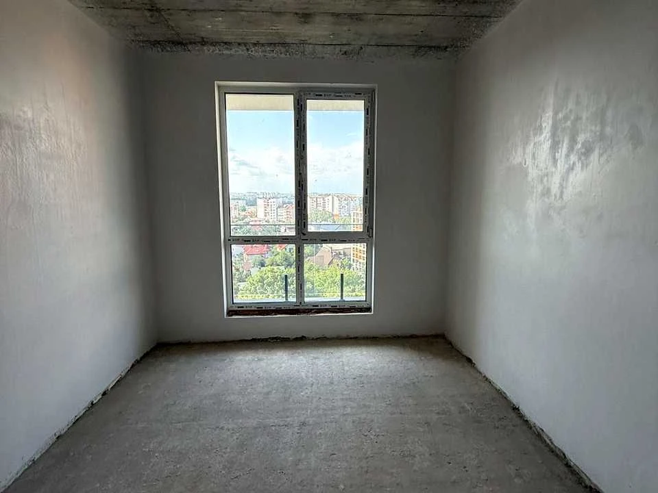 Apartment. Ivano-Frankivsk, Vladika Sofrona Mudroho Street