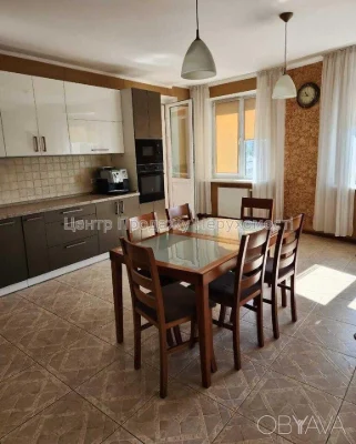 4-комнатная квартира, 142.2 м.кв.