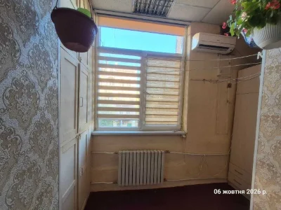 Sale of a 2-room "Stalin" in the very center - Street Preobraz