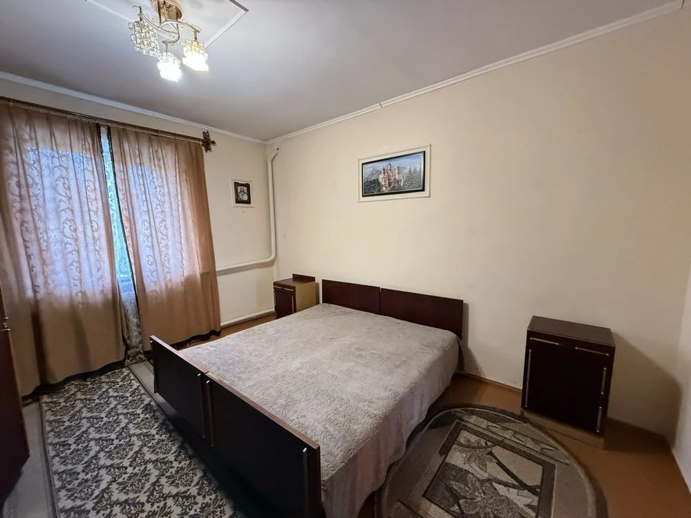 Продається окремий будинок