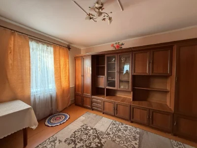 Продається окремий будинок