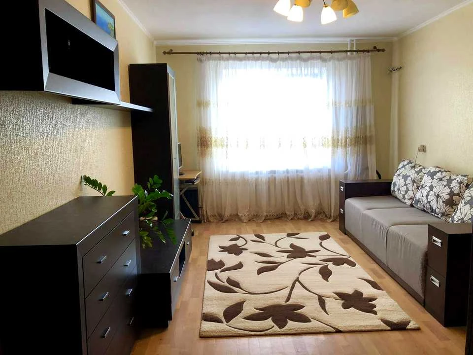 Квартира. Київ, Костянтина Данькевича вулиця