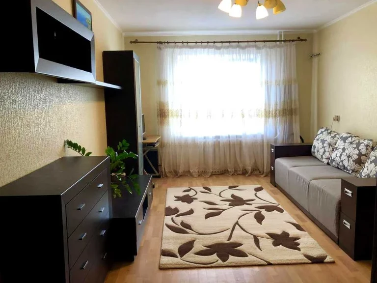 Квартира. Київ, Костянтина Данькевича вулиця