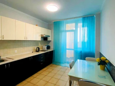 Apartment. Kyiv, Svytlah Street