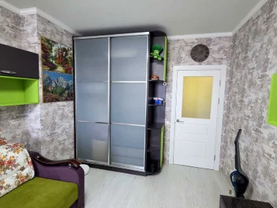 Квартира. Київ, вулиця Михайла Донця
