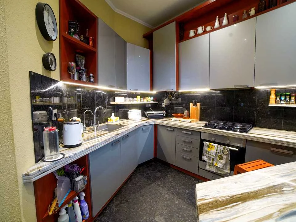 Apartment. Ivan Kotsarevsky Street, Lviv