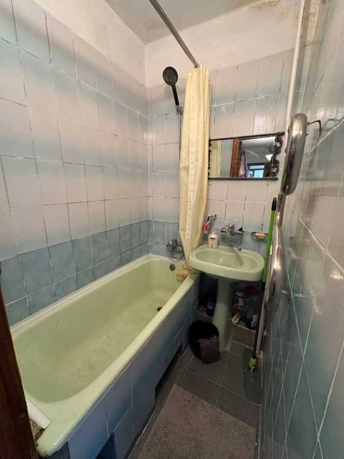For Sale: 3-room apartment, Kyiv, Шевchenkovskyi, Marka Bezruchko Street