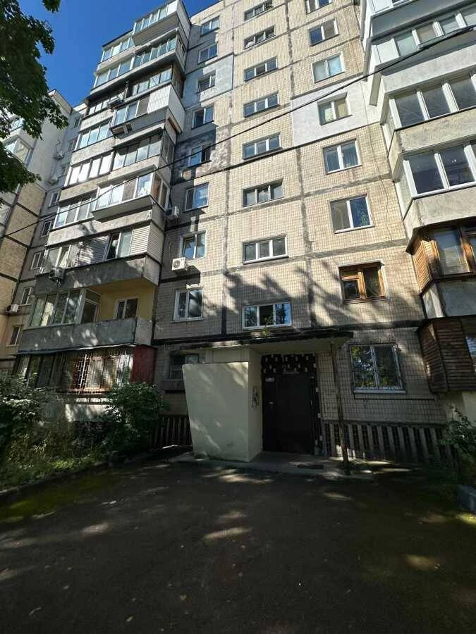 For Sale: 3-room apartment, Kyiv, Шевchenkovskyi, Marka Bezruchko Street