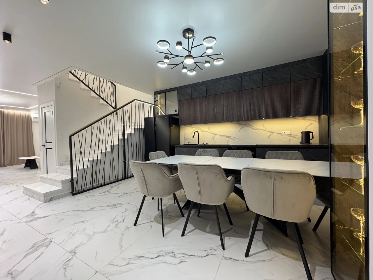 Long-Term Rental of Townhouse