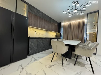 Long-Term Rental of Townhouse