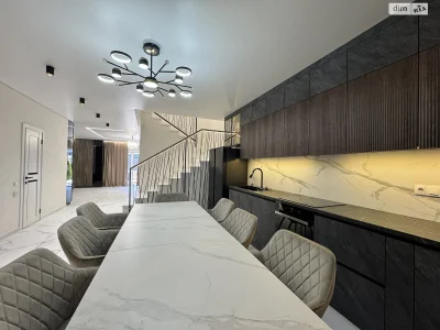 Long-Term Rental of Townhouse