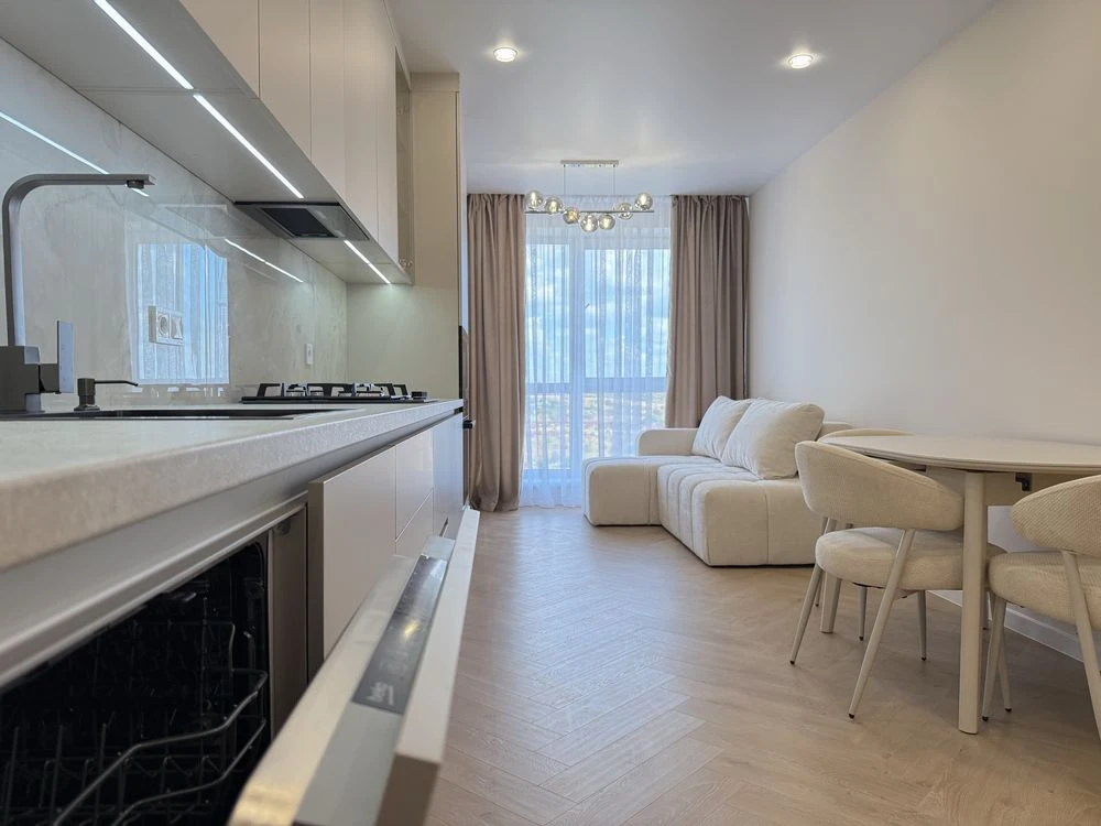 Stylish 2-room apartment in ЖК На Щасливому, high-quality renovation, very good