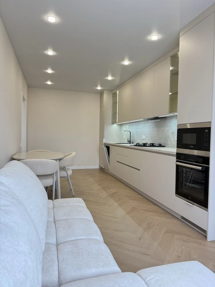 Stylish 2-room apartment in ЖК На Щасливому, high-quality renovation, very good
