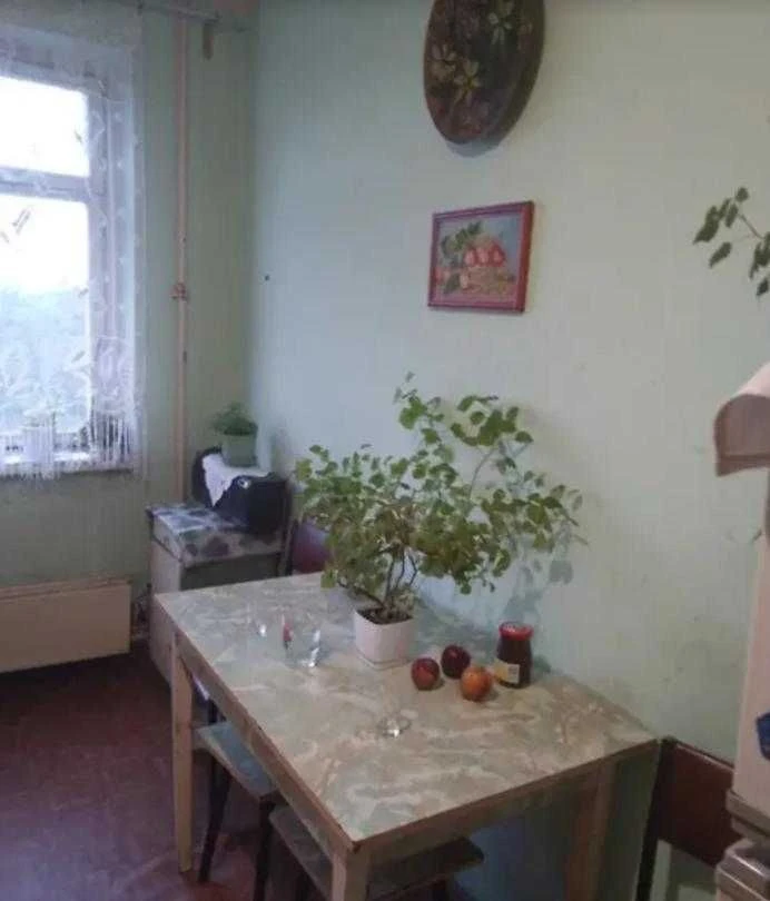 Продається простора квартира на Дж. Вашингтона
