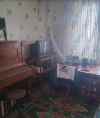 Продається простора квартира на Дж. Вашингтона