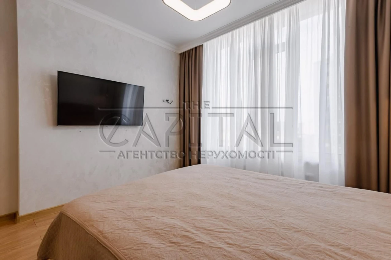 Sale of apartment, "Modern Quarter" residential complex, Lubomir Street
