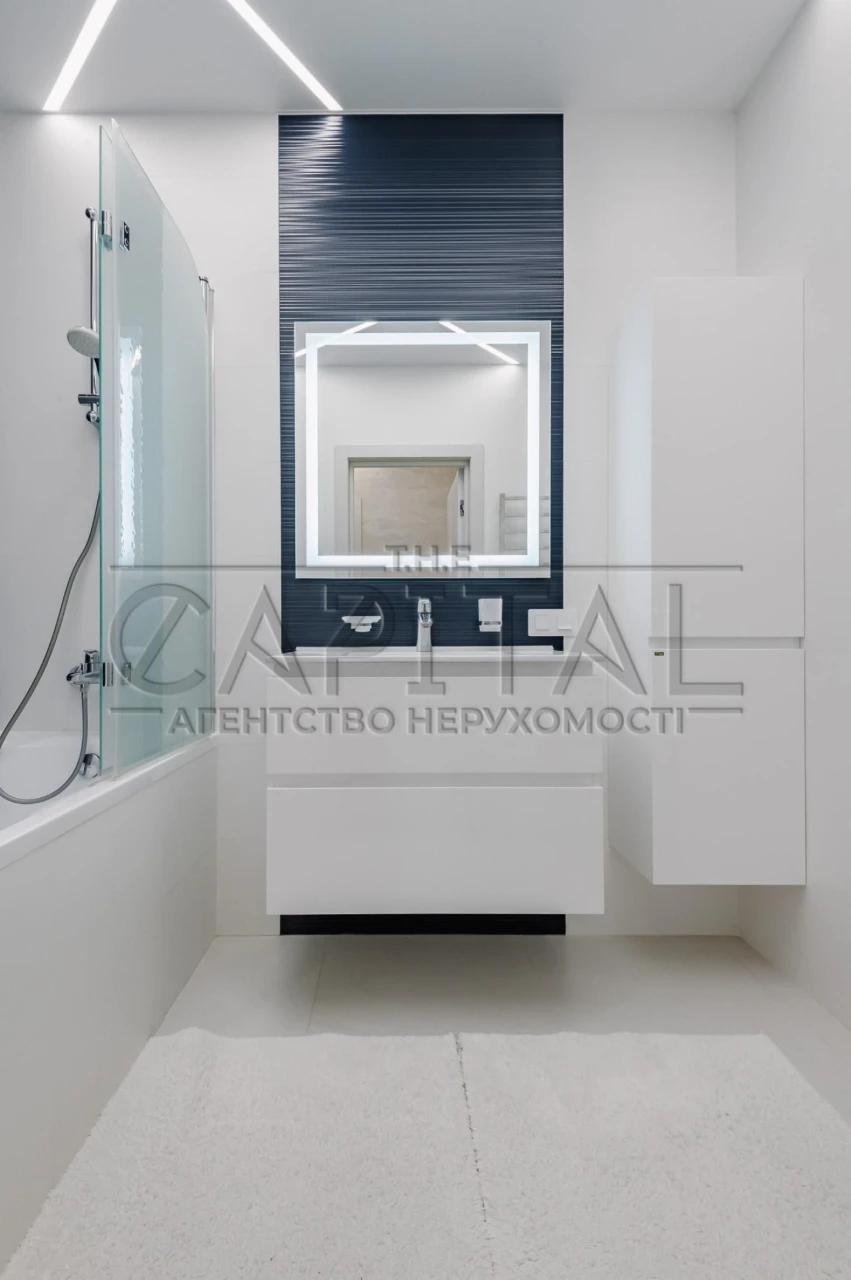 Sale of apartment, "Modern Quarter" residential complex, Lubomir Street