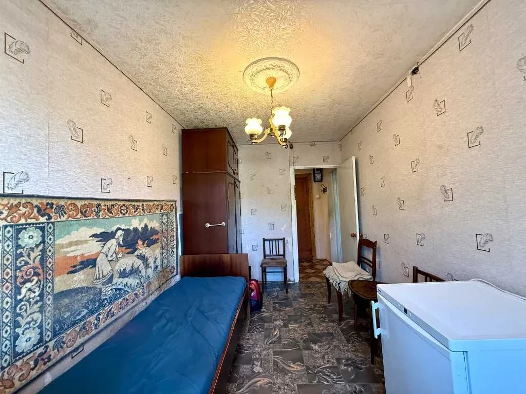 Продається 2к квартира Перемога 1. Сквер