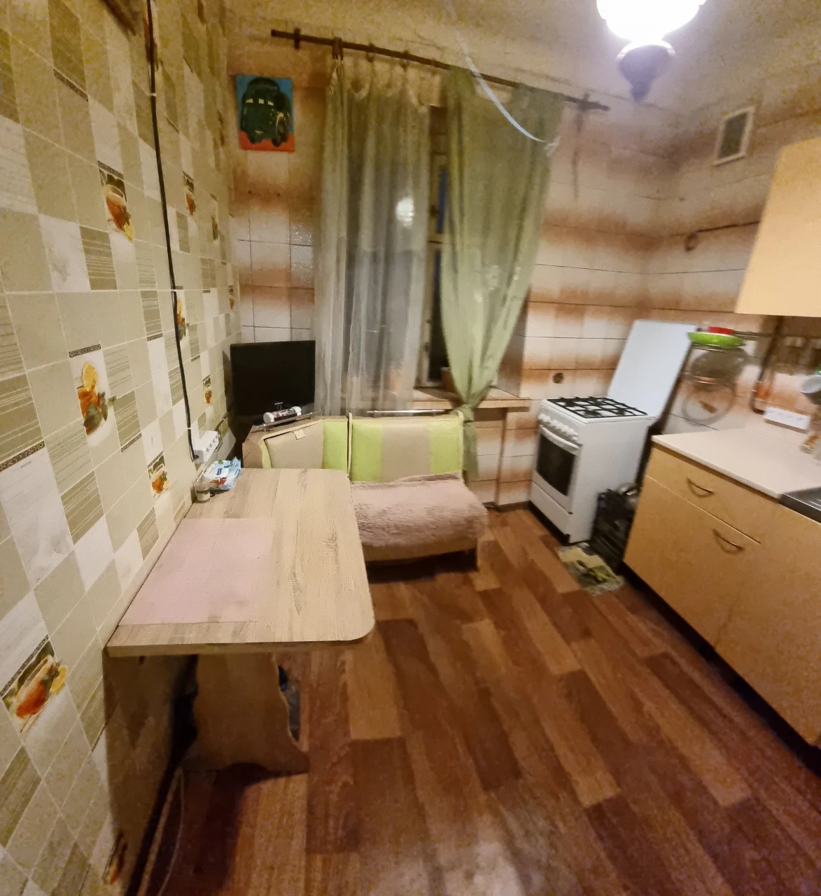 For Sale: 2-room apartment on Odeskoy!