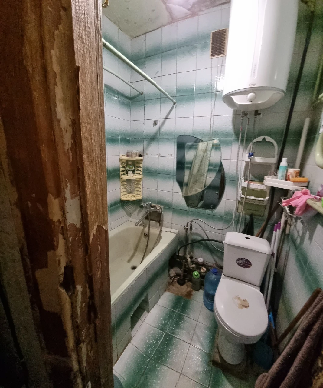 For Sale: 2-room apartment on Odeskoy!