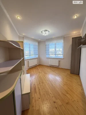 Продаж Квартира Пасічна