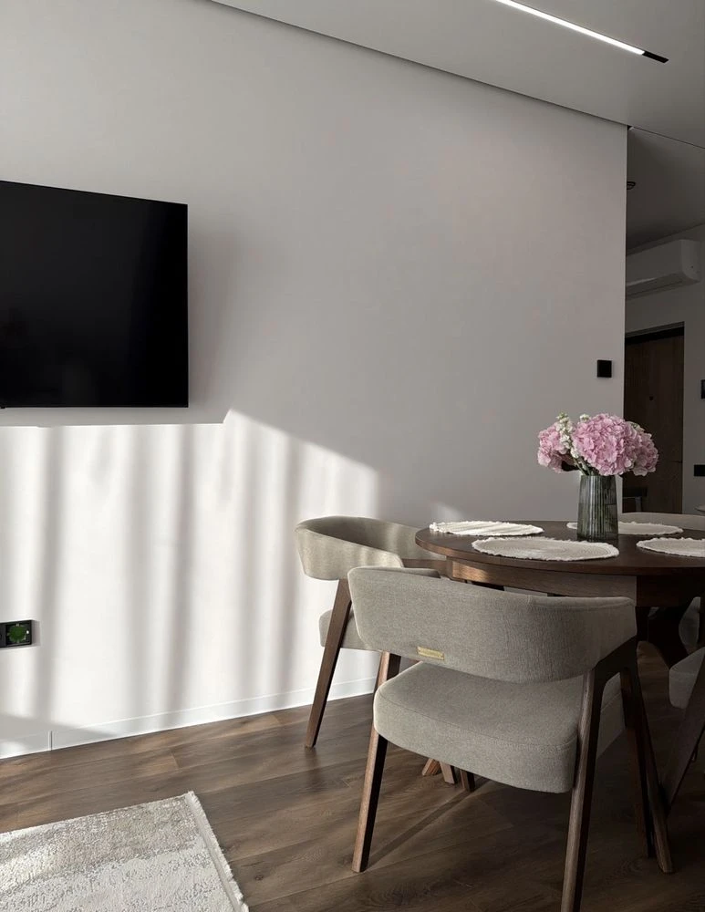 Sale of a designer 2-room apartment in "Elit Park" complex / 59m2
