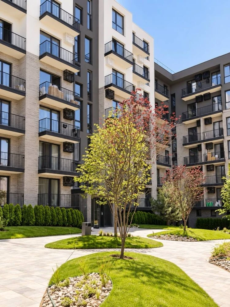 Ready to live, designer 1.5 apartment in Grand Hills residential complex
