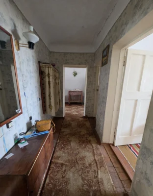 Продаж 3-кімнатної квартири в Варварівці