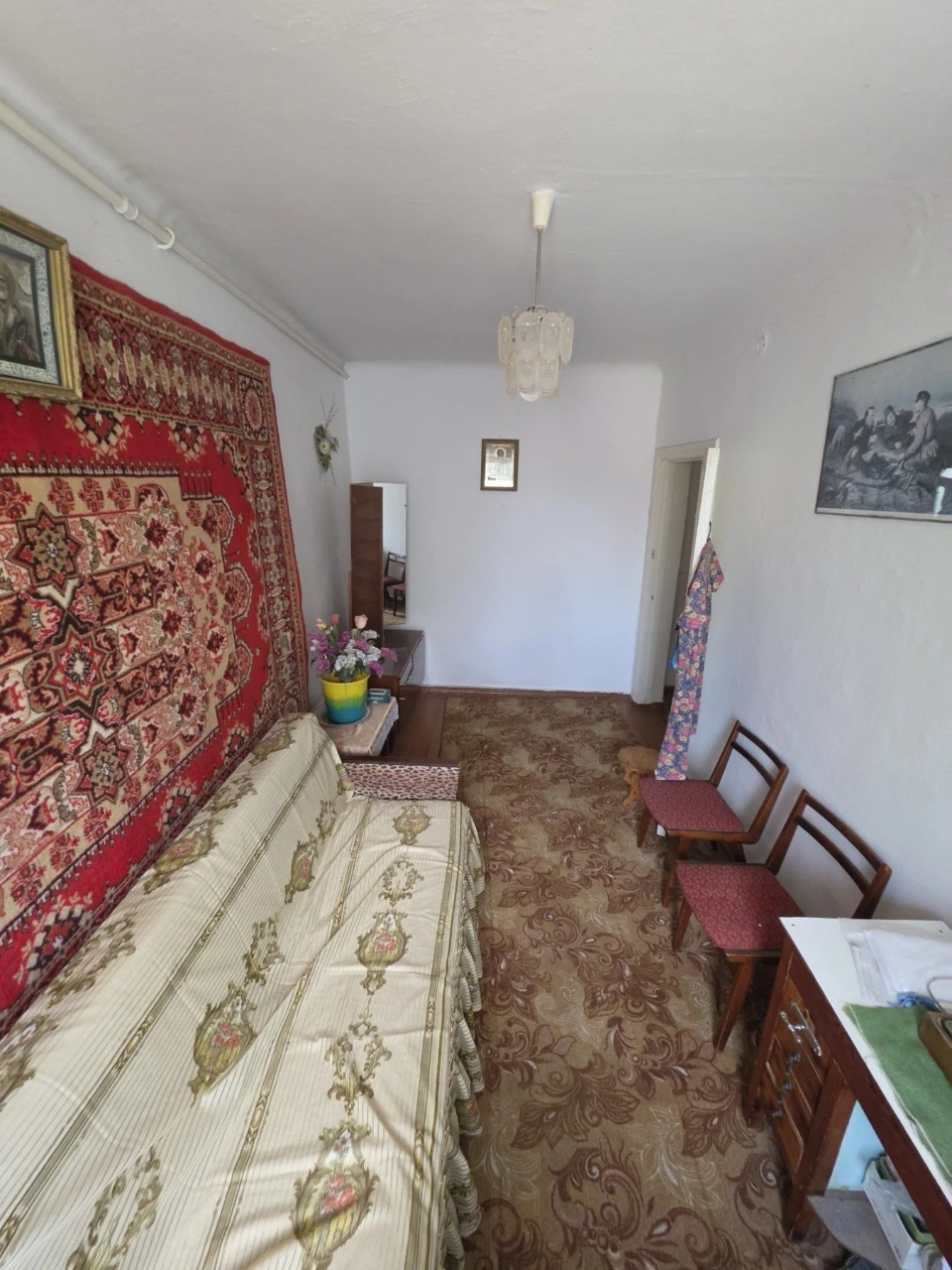 Продаж 3-кімнатної квартири в Варварівці