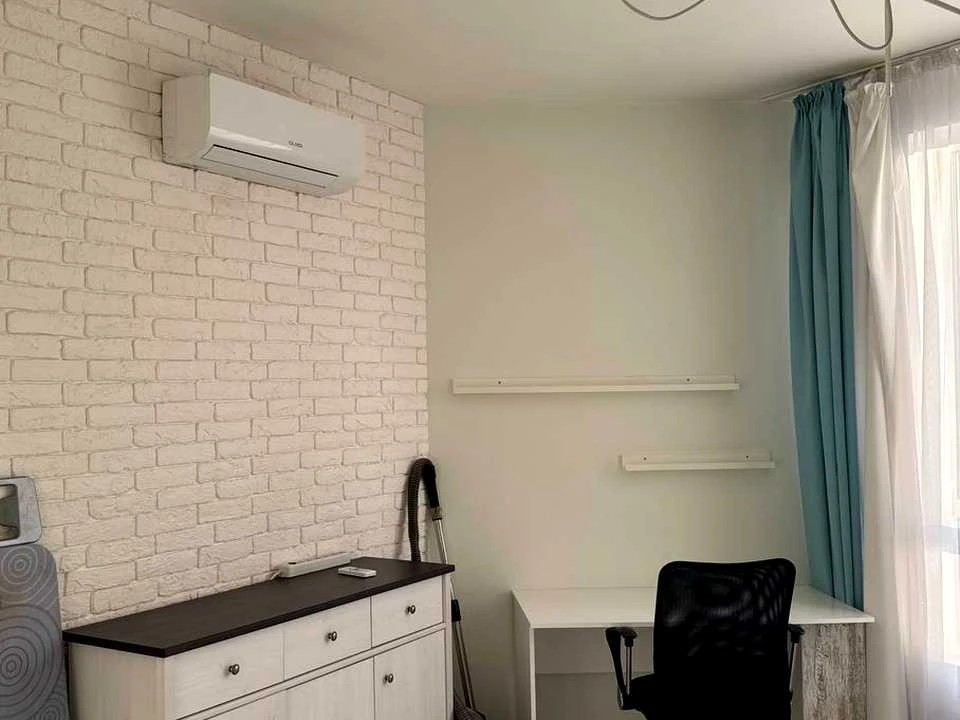 Apartment. Zarychna Street, Kyiv