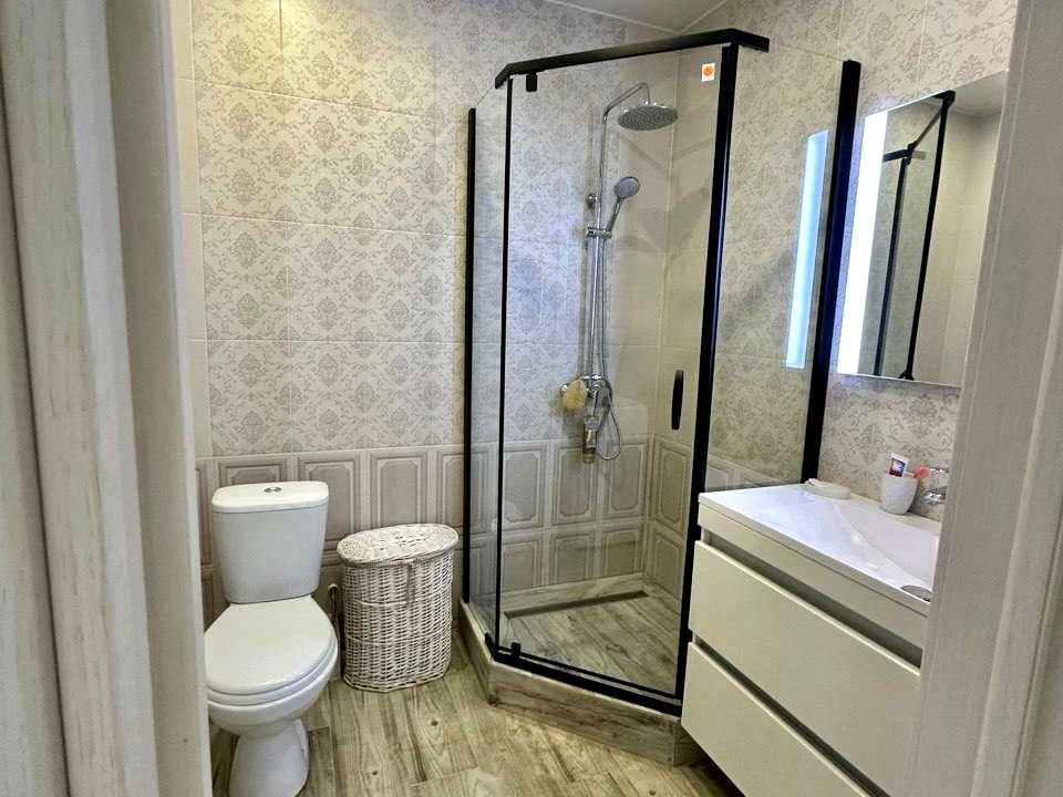 Квартира. Київ, вулиця Урлівська.