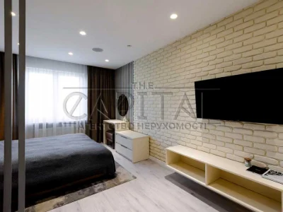Apartment. Yasynuvat Street, Kyiv