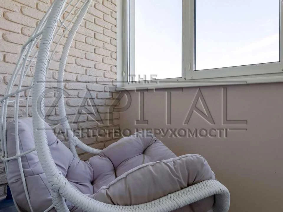 Apartment. Yasynuvat Street, Kyiv