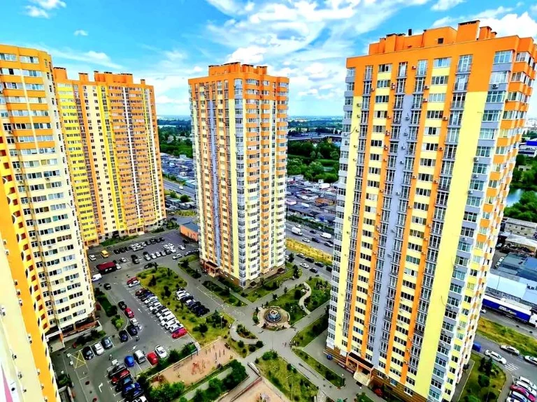 Квартира. Киев, улица Семьи Кульженков