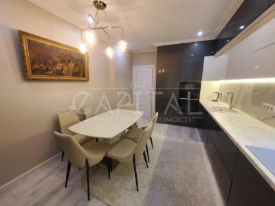 Sale of 3-room apartment in the "4 Seasons" residential complex, Maximovych Mykhaylo, Vasylkiv