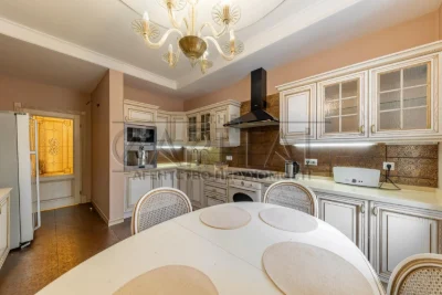 Apartment for Sale, Shekavitska Street, Podil