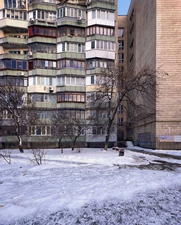 Sale of 1-room apartment 22 m², Kopylovskaya Street, 10B
