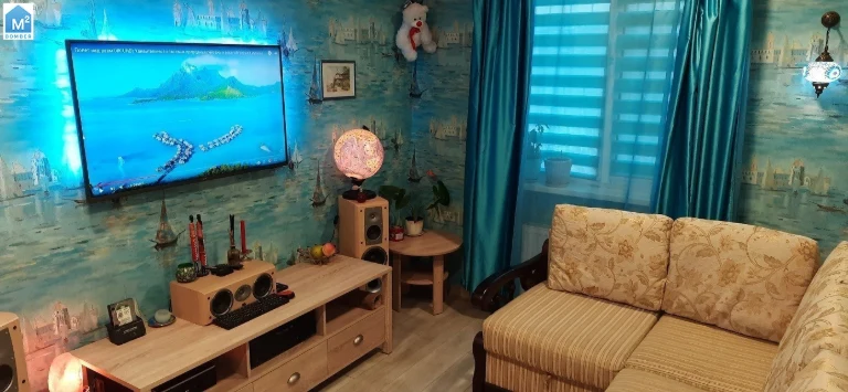 Comfortable, warm 2-room apartment with a private entrance. No commission. Owner.