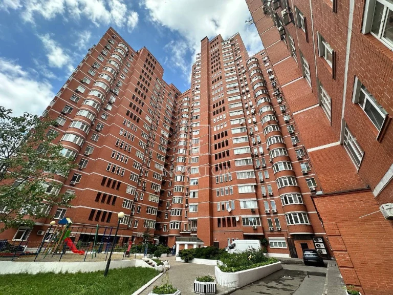 For Sale Spacious 4-Bedroom Apartment in the City Center