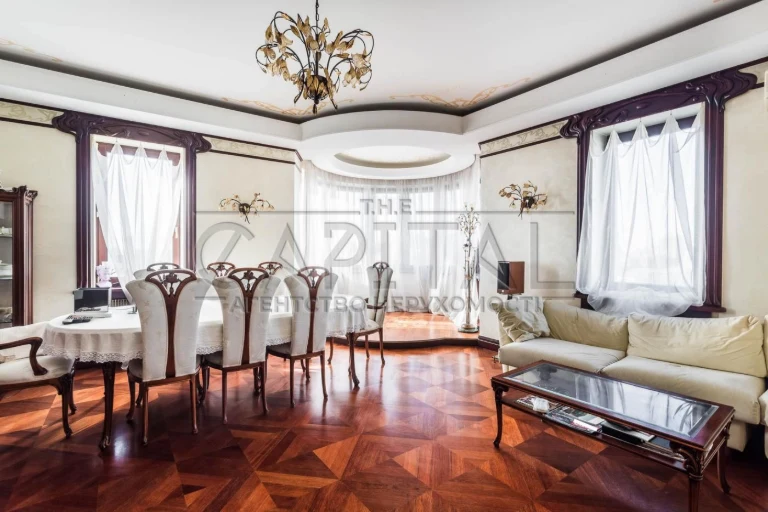 Sale of a 4-room apartment, вул. Kovpaka, Pechersky district, Center