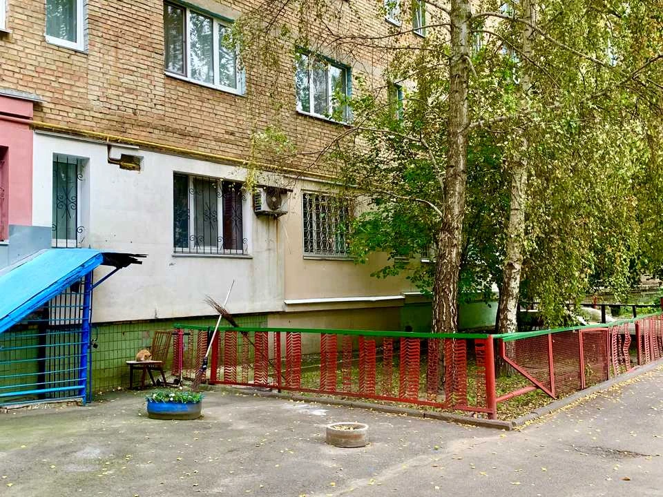 Apartment. Degtyarivska st., Kyiv