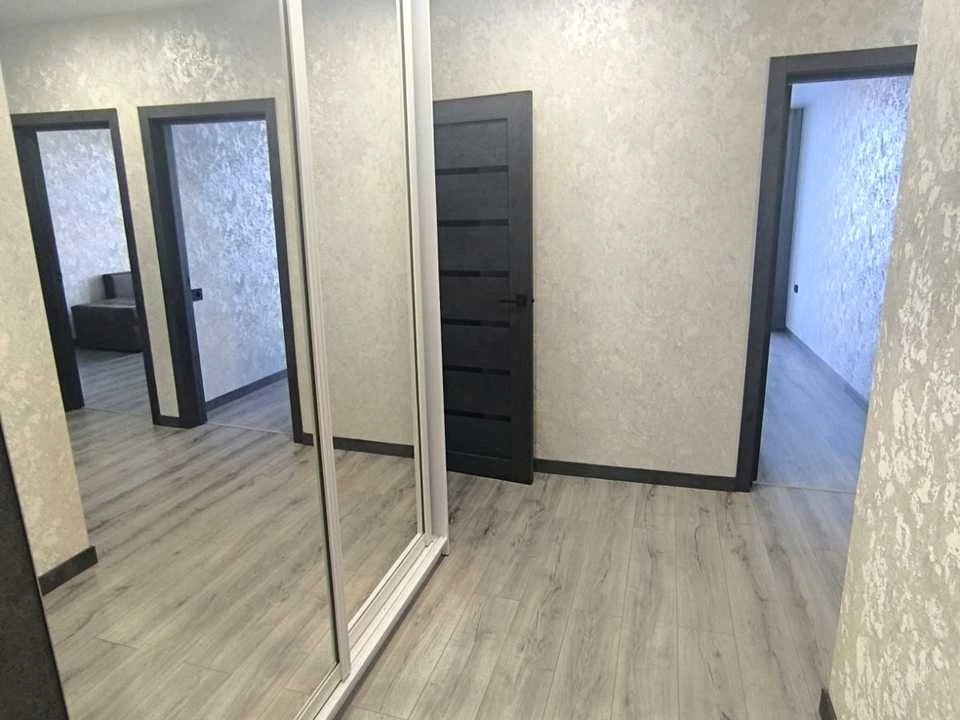 Квартира. Київ, вул. Всеволода Змієнка.